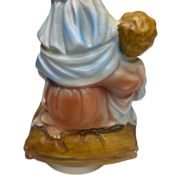 Madonna & Child Sankyo Music Box plays "Ave Maria" Revolves Vintage - Picture 10 of 12